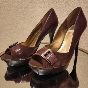 GUESS Brown Leather Heels Size 8.5M